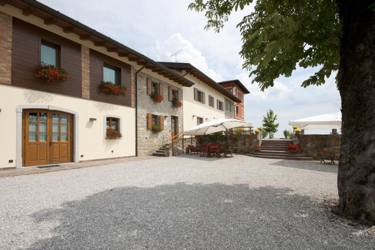 Alloggio Agrituristico Corte San Biagio Corno di Rosazzo Exteriör bild
